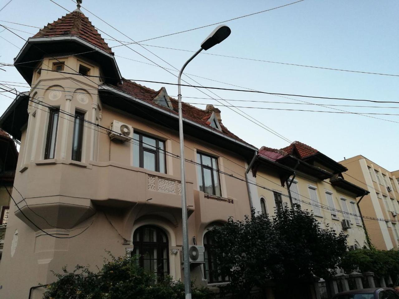 Metropole Apartments Invilla Old City Bukarest Exteriör bild